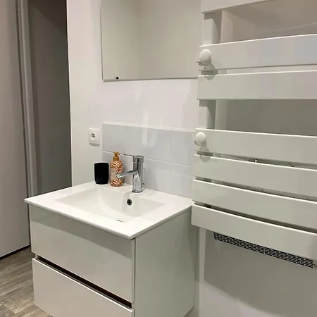 ღ Le Renouveau - T2 Proche Centre & Gare Apartamento Lallaing
